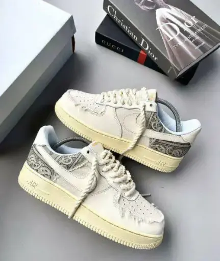 Nike AIRFORCE bang chunky