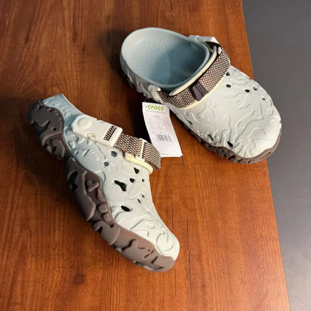 CROCS ATLAS ALL- TERRAIN